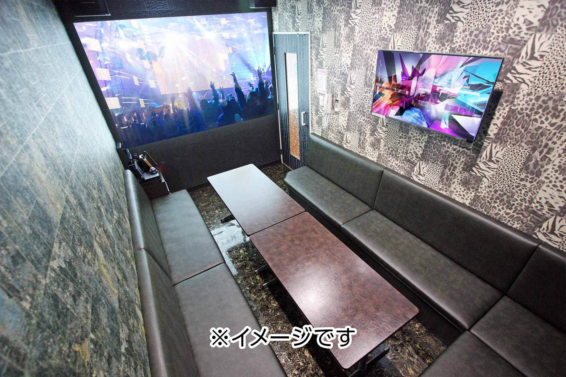 プロジェクタールーム